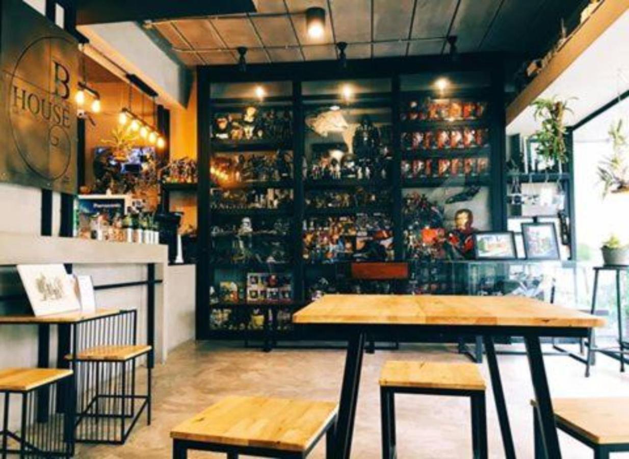 B Arch House Otel Chiang Mai Dış mekan fotoğraf