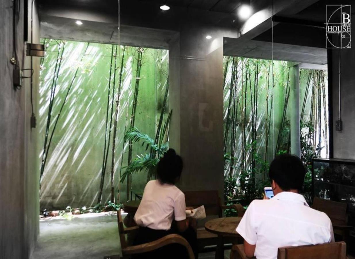 B Arch House Otel Chiang Mai Dış mekan fotoğraf