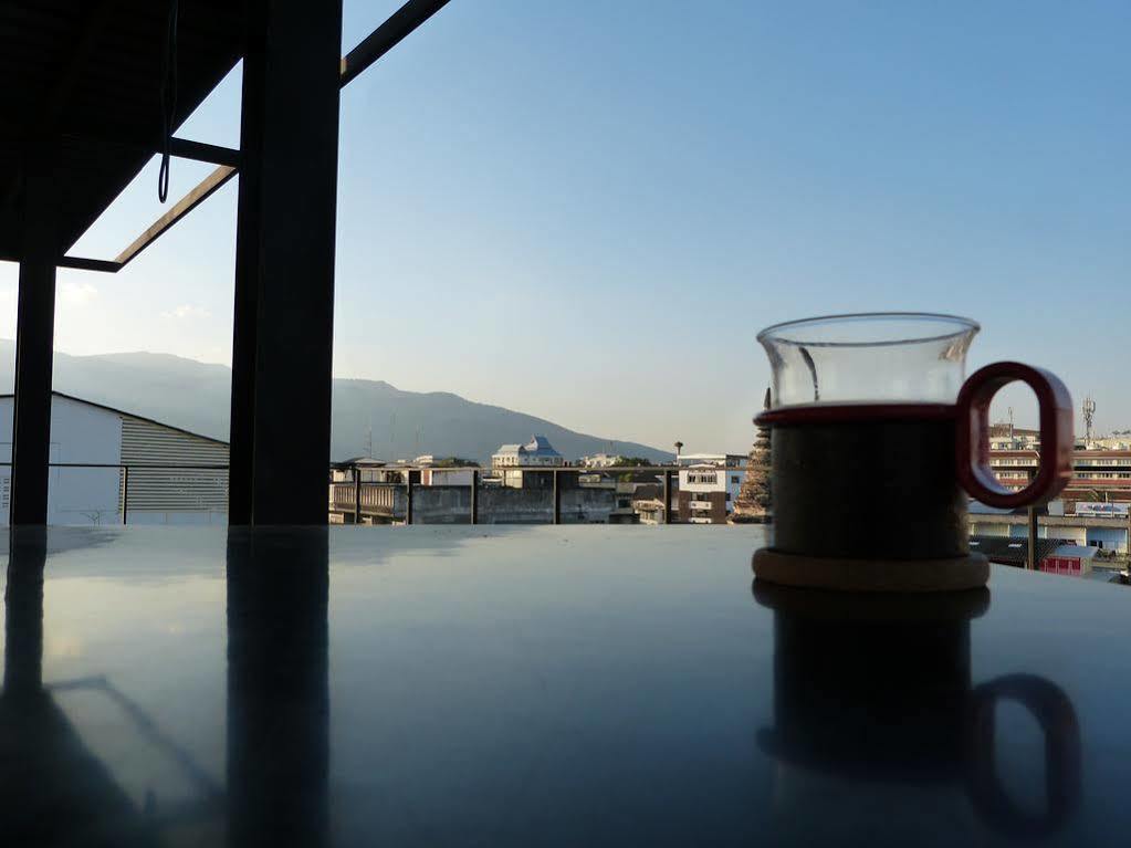 B Arch House Otel Chiang Mai Dış mekan fotoğraf